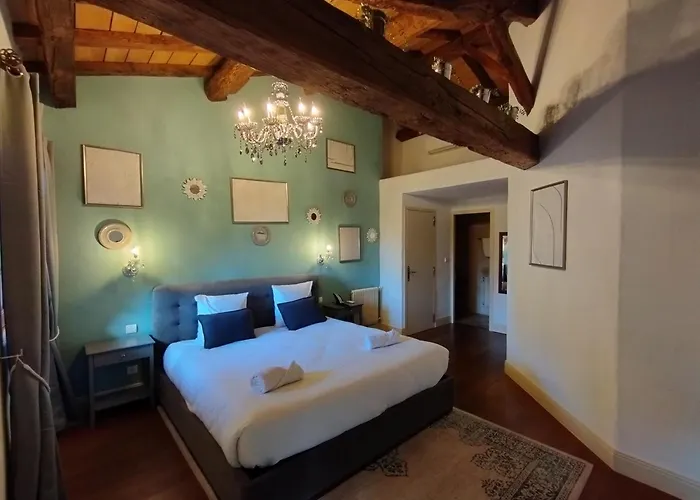 Bed & Breakfast D'hotes Du Chateau